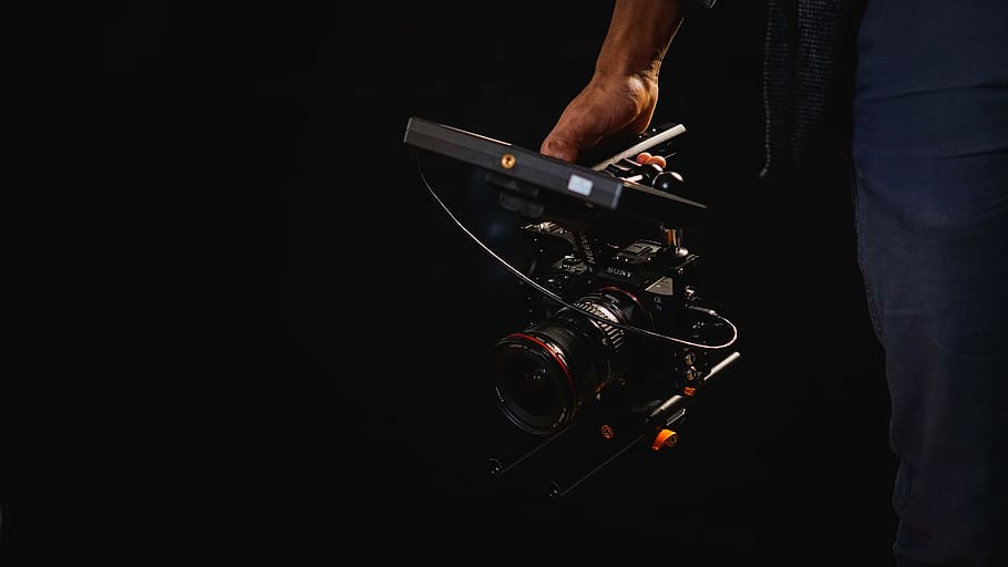 person carrying camera, electronics, human, video camera, digital camera, HD wallpaper